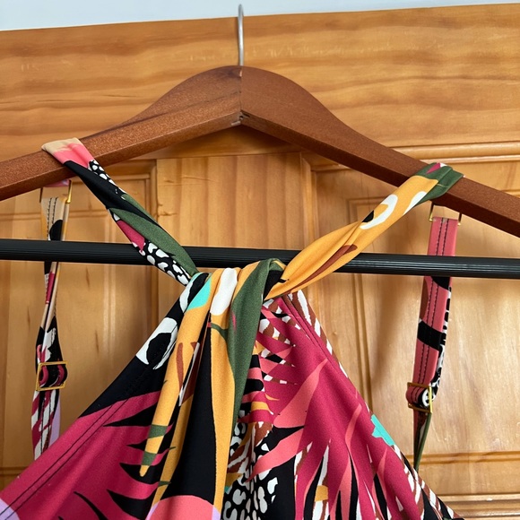 NWT-Bleu Rod Beatty-Swimsuit-Size 12 - Picture 2 of 12